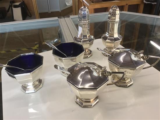 6 piece condiment set